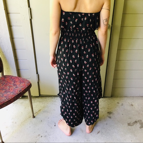 SOLD American Rag floral jumpsuit - Picture 5 of 7